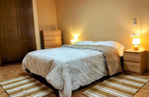 Guejar Sierra Apartment | Modern Flat in Guejar Sierra