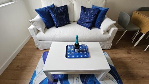 Bromley North Apartment | Modern Flat near Central London!
