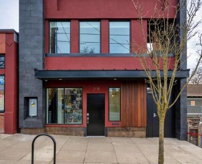 Hosford-Abernethy House | Modern Flat Perfect Location 2BR - Sleeps 4