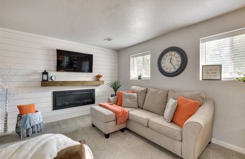 Troutman Park House | Modern Fort Collins Retreat w/ Back Patio!