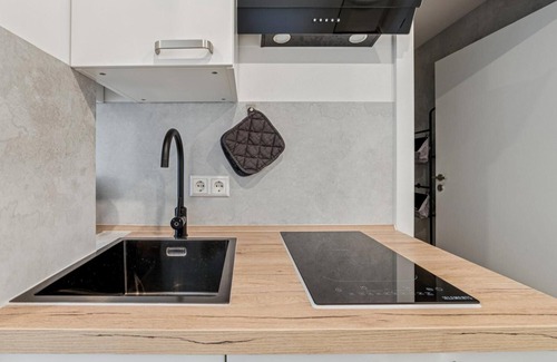 Bietigheim-Bissingen Apartment | Modern, freshly renovated apartment with beautiful balcony in Bietigheim-Bissingen