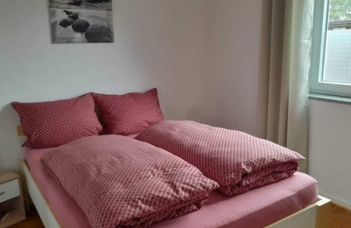 Morsdorf Apartment | Modern furnished vacation apartment with conservatory and terrace