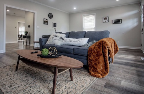 Mechanicsville House | Modern Getaway! Centrally Located & Family Friendly