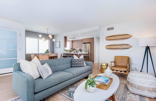 Balboa Island House | Modern Getaway on Balboa Island