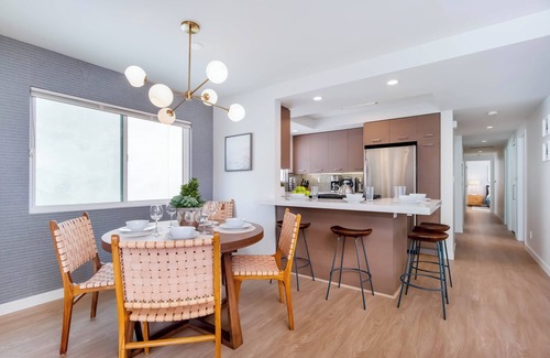 Balboa Island House | Modern Getaway on Balboa Island