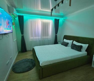 Braila Apartment | Modern & Glam Studios Costi