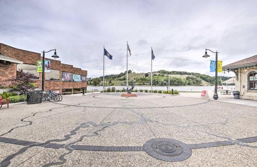 Grand Haven Apartment | Modern Grand Haven Condo - Steps to Downtown!