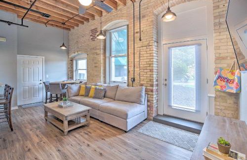 Grand Haven Apartment | Modern Grand Haven Condo - Steps to Downtown!