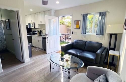 Scripps Ranch Apartment | Modern Guesthouse with Private Yard. Pet Friendly!