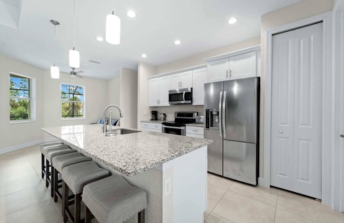 North Port House | Modern Heated Pool Home Close To Downtown Shopping