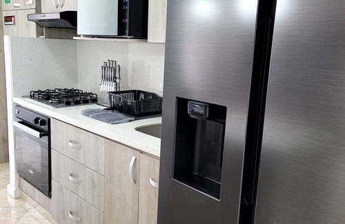Sabaneta Apartment | Modern High-Rise 2/2 Apartment with City View.