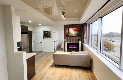 Tulsa Apartment | Modern High-Rise Apartment - 2