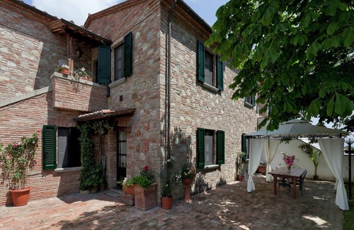 Foiano della Chiana House | Modern holiday home with pool