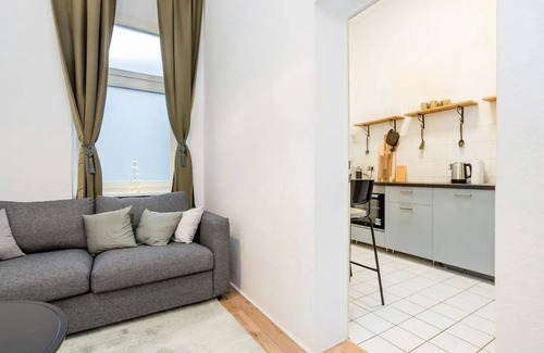 Charlottenburg Apartment | Modern holiday apartment for up to 6 people with 2 bedrooms