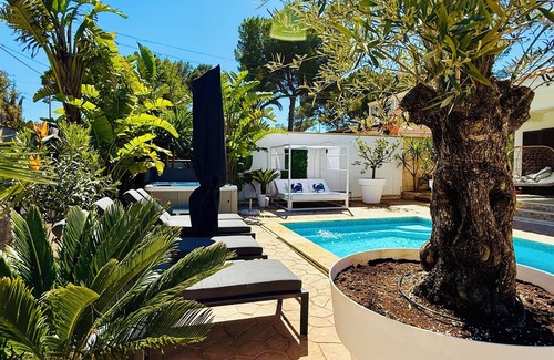 El Toro Villa | MODERN HOLIDAY HOUSE WITH POOL & JACUZZI IN EL TORO/CALVIA