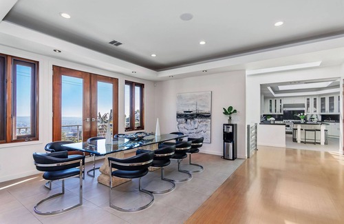 Hollywood Hills West Villa | Modern Hollywood Hills Villa Pool & Spa Sauna Game Room Rooftop Deck