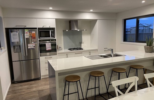 Albert Town House | Modern home for families close to Wanaka