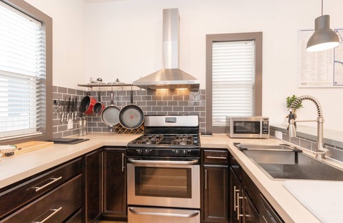 Kennedy King House | Modern Home in a prestigious downtown neighborhood
