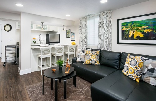 East Millcreek House | Modern Home in Quiet Neighborhood w/Hot Tub & Fireplace