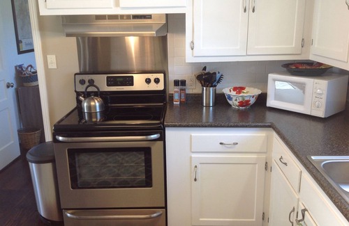 Donelson House | Modern Home in The Center of it All - Location, Location, Location!