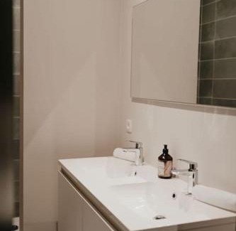 Nieuw Gent Apartment | Modern home near Ghent - Easy Access, Ideal Living