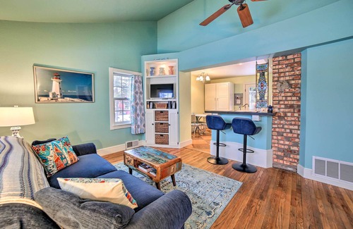 Sturgeon Bay House | Modern Home w/Backyard, 1 Mi to Dtwn Sturgeon Bay