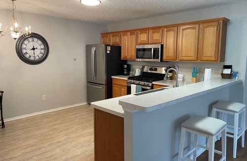 Liberty Park House | Modern Home with Golf Cart, Enclosed Lanai & Close to Lake Sumter Landing