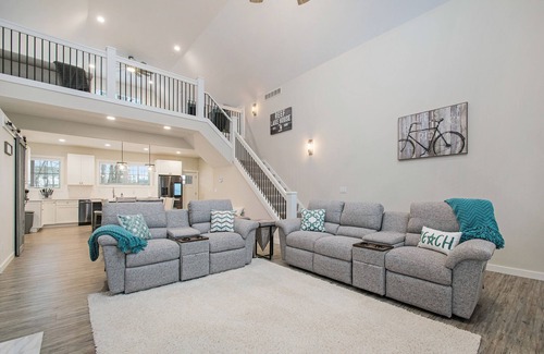 Sawyer House | Modern home with large sun-room, firepit, grill, washer/dryer, & central AC