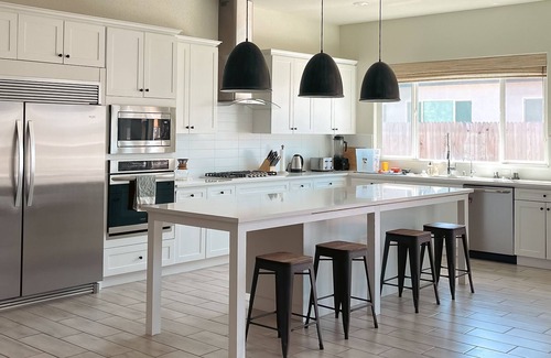Merced House | Modern Home with office, small gym, Traeger grill and much more!