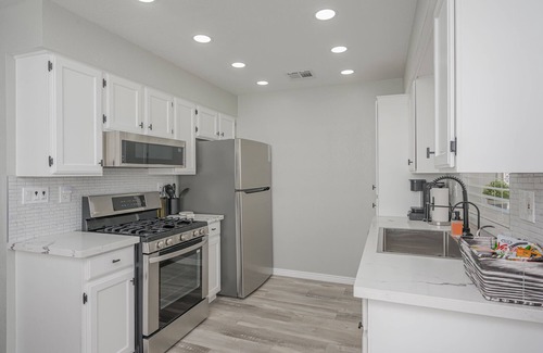 Holiday Shores House | Modern home, with patio, near river and low cleaning fee