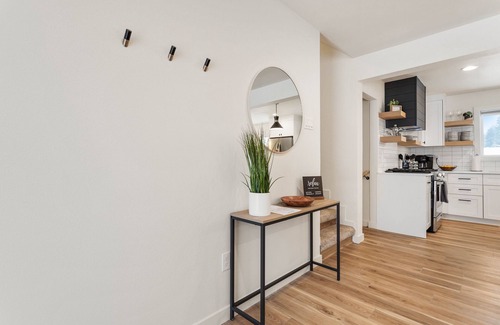 Coeur d'Alene House | Modern Home with Ping-Pong Table | Near Downtown CDA