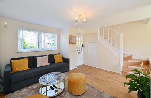 Island Gardens House | Modern House near Canary Wharf, Excel, Greenwich