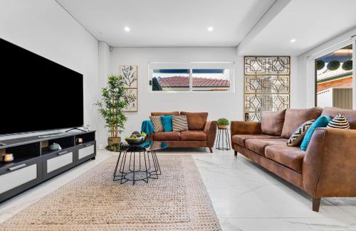 Lidcombe House | Modern House near Sydney Olympic Park