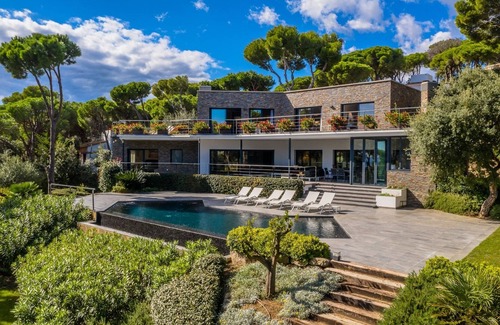 Calella de Palafrugell Cabin | Modern house with beautiful heated swimming pool