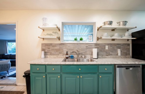 Crestline Heights House | Modern in the Magic City