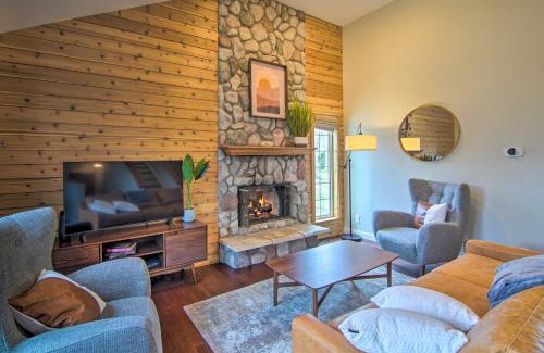 Zenda House | Modern Lake Geneva Home - 1 Mi to Boat Launch