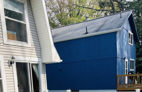 Conneaut Lake House | Modern Lake House, 3 decks, and A/C,