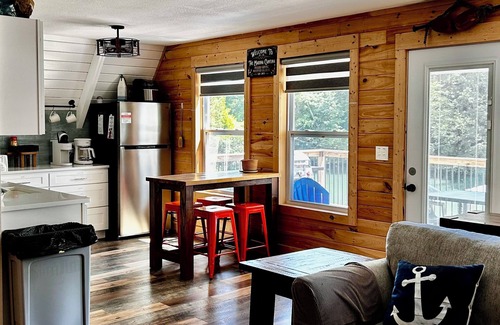 Ashley Oaks Ski Chalet | Modern Lakeside Chalet - Large Deck - Pontoon Rentals - BBQ Grill - Boat Slip