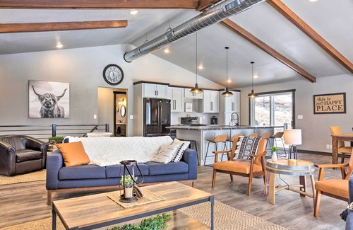 Lead Cabin | Modern Lead Cabin w/Private Hot Tub & Fireplace!