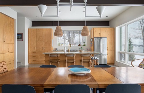 Leland House | Modern Leland Cottage on North Lake Leelanau Lakefront 3 bed 4 bath