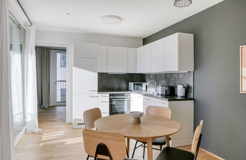 Vienna Apartment | Modern Leopoldstadt 1BR w/Rooftop & BBQ, near Metro U2, by Blueground