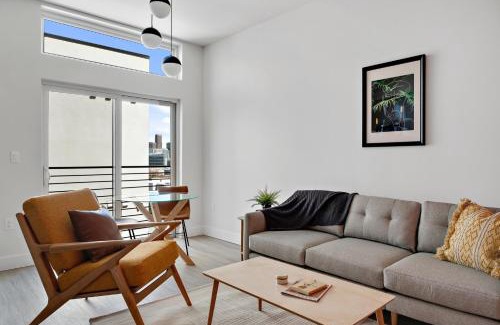 Highland House | Modern Lifestyle Loft with View - Zuni Lofts