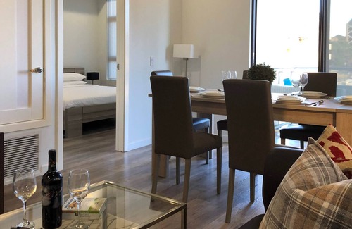 Downtown House | Modern Light Filled Apartment in Glendale