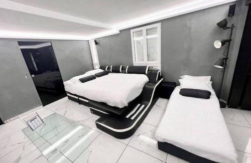 17th Arrondissement Apartment | Modern Loft in Paris Center!