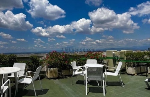 Cuatro Caminos Apartment | Modern Loft with Rooftop Pool & City Views