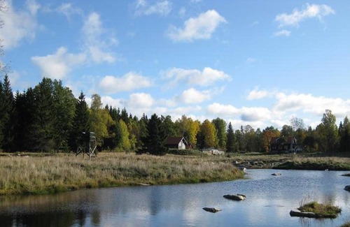 Ryd House | Modern log cabin with WiFi, boat and sauna