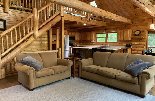 Hayward Cabin | Modern Log House-Nelson Lake Hayward, WInBOOK 3 NIGHTS-1 NIGHT FREE-TEXT US!