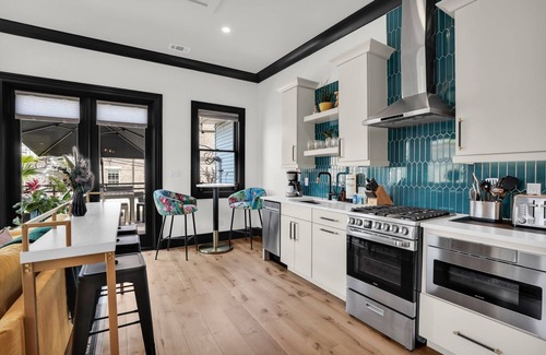 Historic District - North House | Modern Luxury Living in Unbeatable Location w/Rooftop Deck by Lucky Savannah