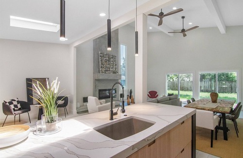 Fruitville House | Modern Luxury Meets Organic Serenity in the Heart of Sarasota