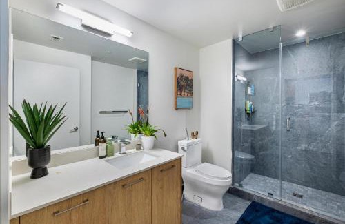 Wynwood Art District Apartment | Modern Luxury Private at Miami by Unique Stays